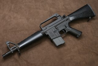 COLT CAR-15/M607