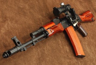 GHK卡拉什尼科夫AK-74